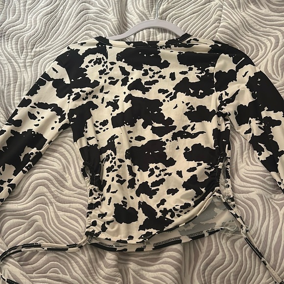 Cow shirt - Picture 1 of 5